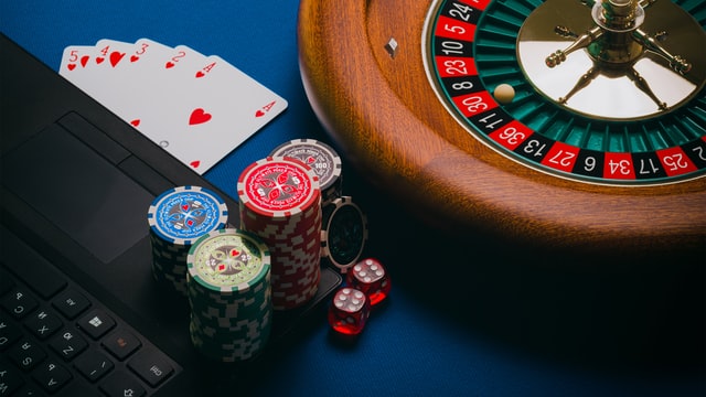 Playing casino games online